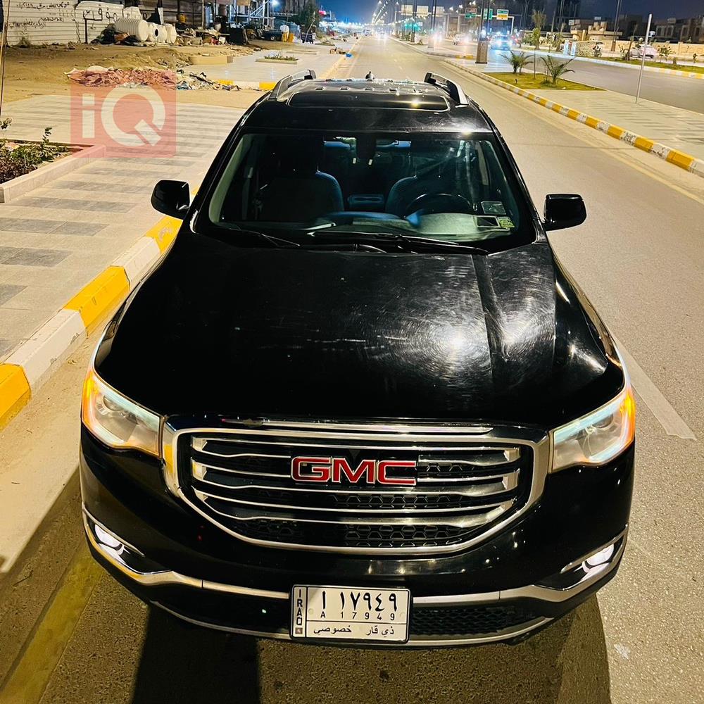 GMC Acadia